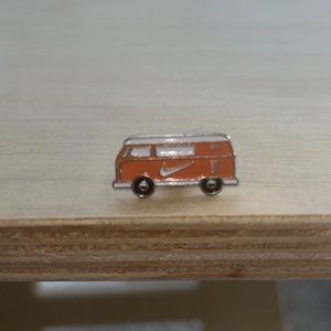 Nike Van Swoosh Enamel Pin